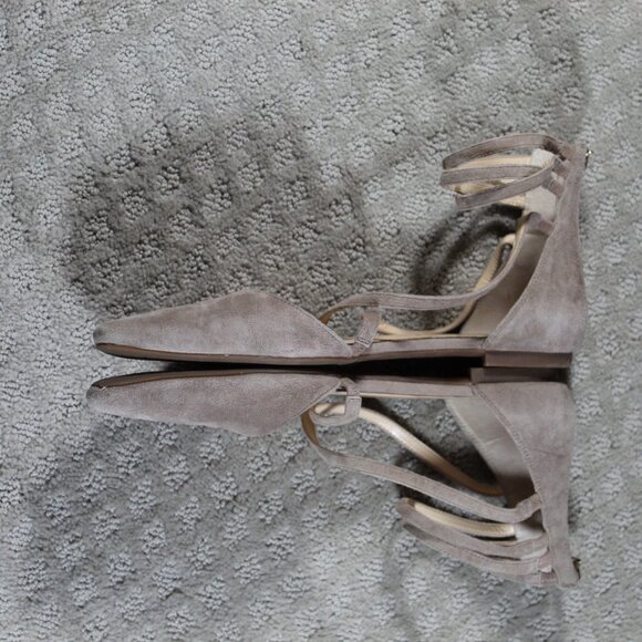 Jessica Simpson Suede Taupe Gladiator Flats - Picture 2 of 5